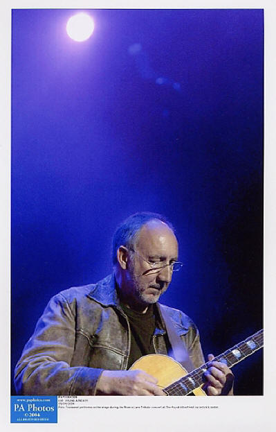 Pete Townshend - The Ronnie Lane Memorial Concert - 2004