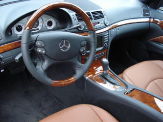 Mercedes-Benz E350 4-Matic (interior)