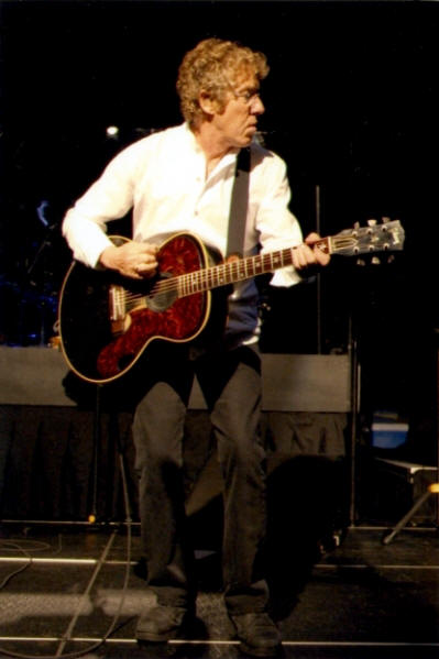 Roger Daltrey - November 22, 2009 Charlotte, NC USA - Use It Or Lose It