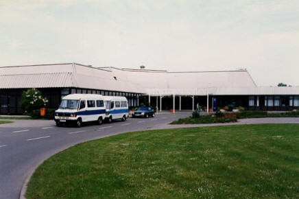 Mercedes-Benz Factory 1995