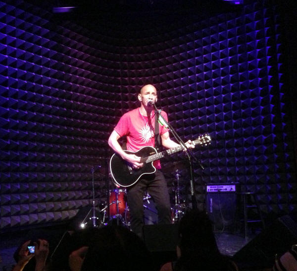 Simon Townshend: Live at Joe's Pub, New York City - July 26, 2013