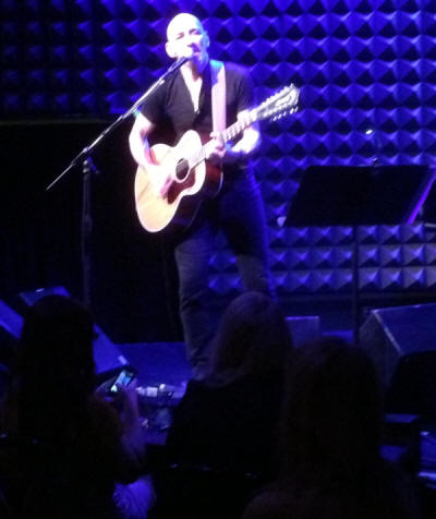 Simon Townshend Live At Joe's Pub - New York City - December 11, 2012